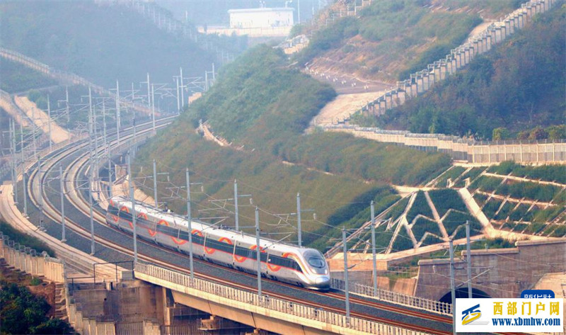 成自宜高速铁路开通运营(图1) 成自宜高速铁路开通运营(图1)