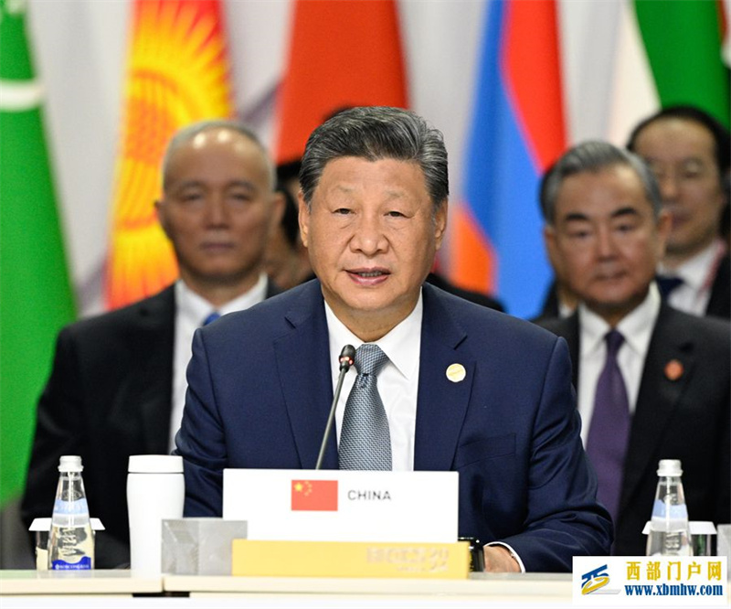 习近平出席“金砖+”领导人对话会并发表重要讲话(图1) 习近平出席“金砖+”领导人对话会并发表重要讲话(图1)