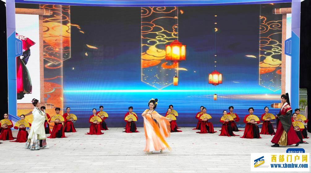 第三届中国—东盟(南宁)文化月活动在广西南宁精彩上演(图4) 第三届中国—东盟(南宁)文化月活动在广西南宁精彩上演(图4)