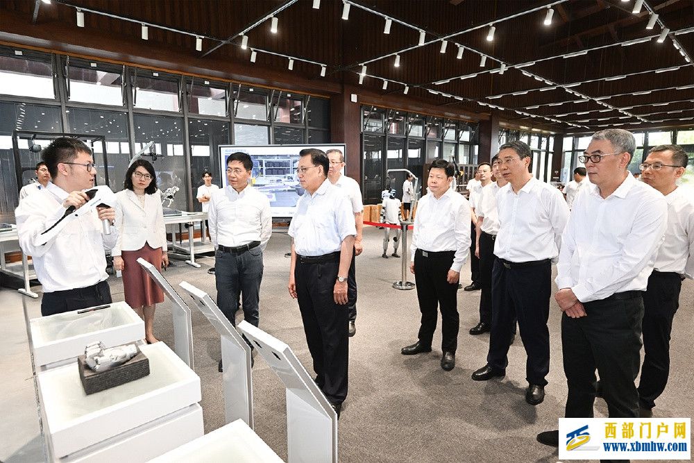 加快推动“两院一湾”建设 高水平打造人工智能创新应用高地(图2)