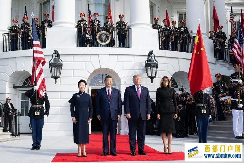 习近平出席美国总统特朗普在白宫举行的欢迎仪式(图3)