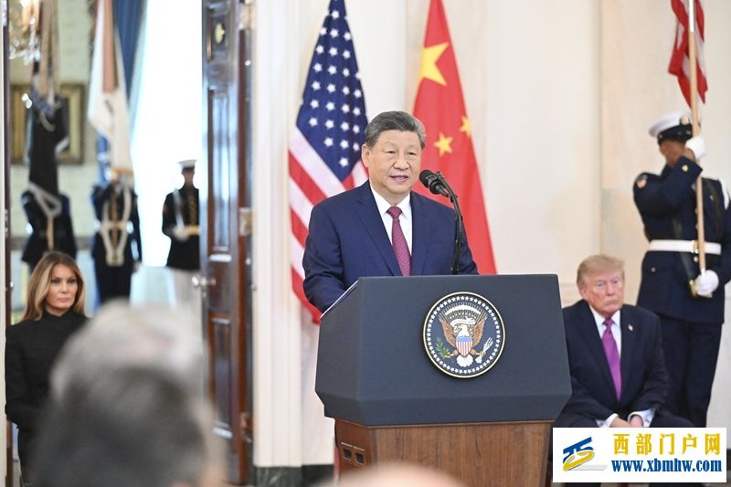习近平出席美国总统特朗普在白宫举行的欢迎仪式(图7)