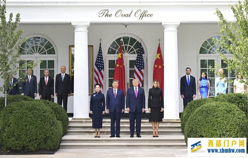 习近平出席美国总统特朗普在白宫举行的欢迎仪式(图15)