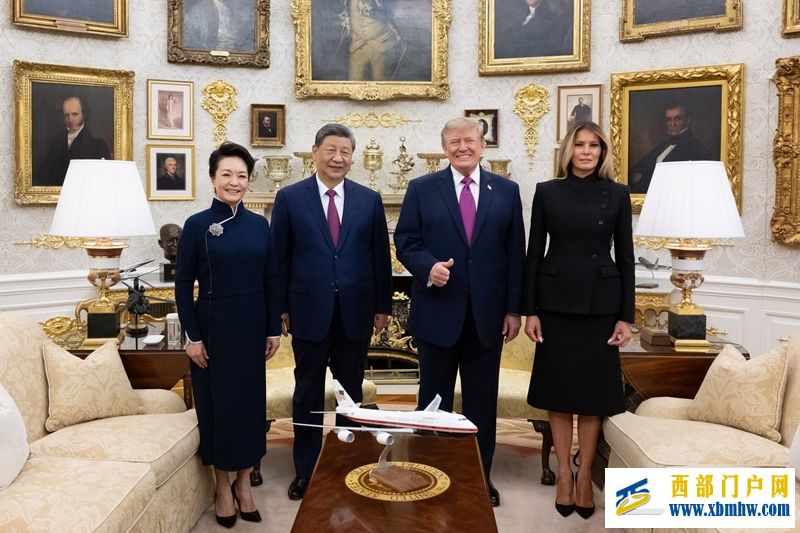 习近平出席美国总统特朗普在白宫举行的欢迎仪式(图25)