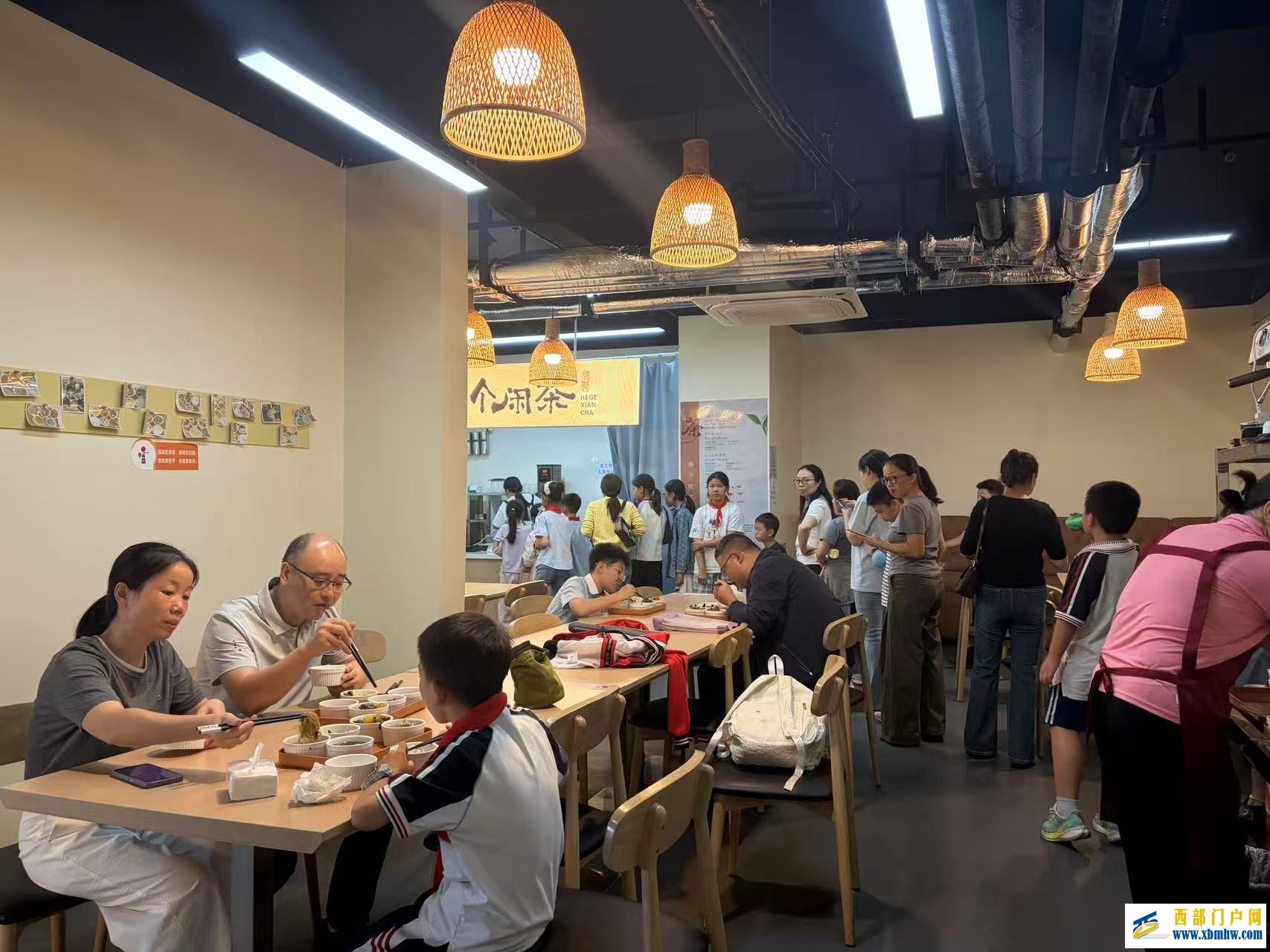 四川合江这家社区食堂,日均230餐(图2) 四川合江这家社区食堂,日均230餐(图2)